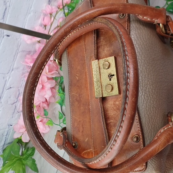 Dooney & Bourke Pre-tag Vintage Doctor Bag Satchel - Picture 7 of 16